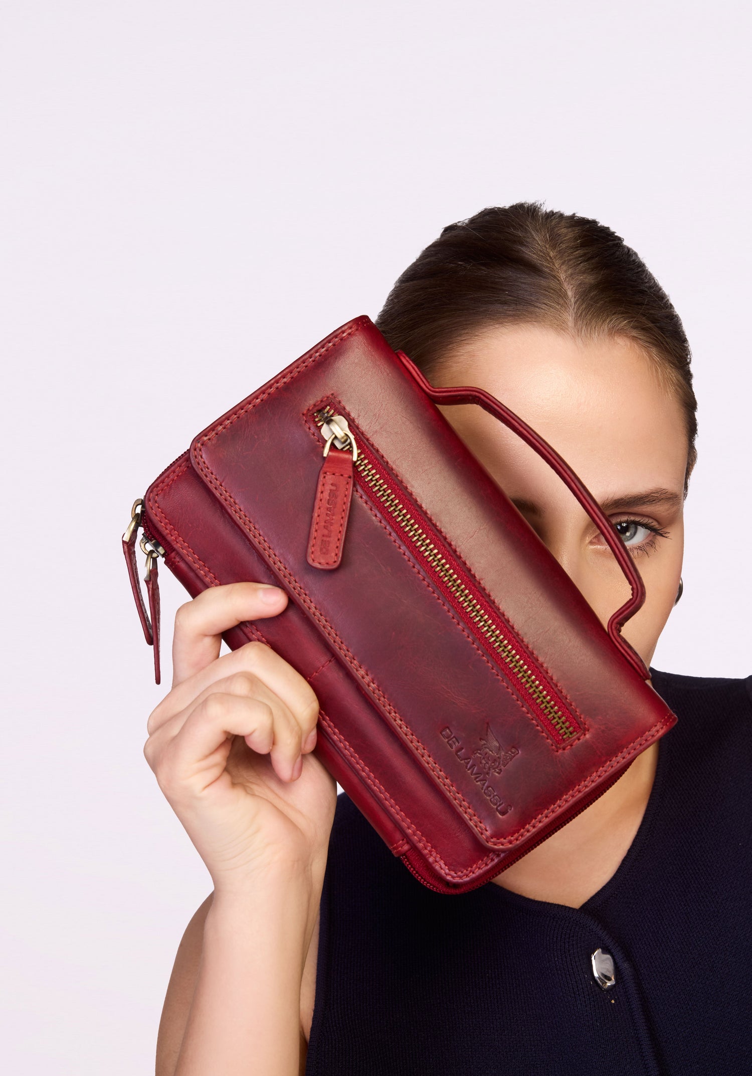 حقائب صغيرة -